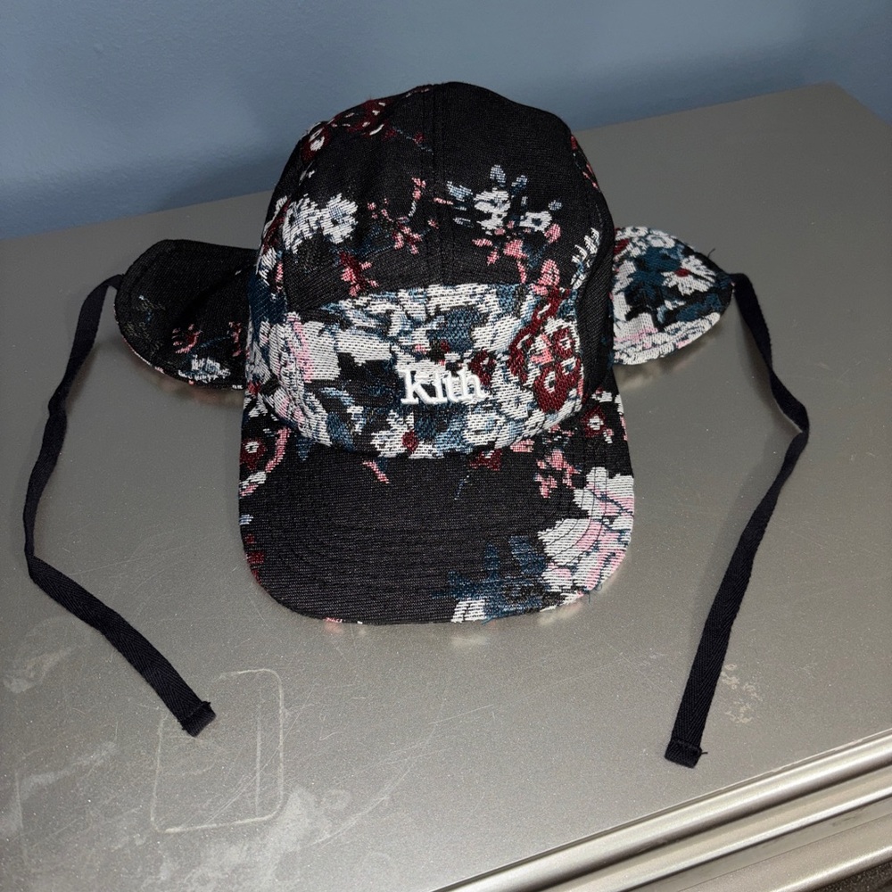 Kith Floral Strap Black Navy Pink Baseball Cap